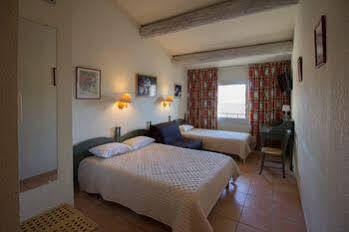 Du Forum Hotel 2*
