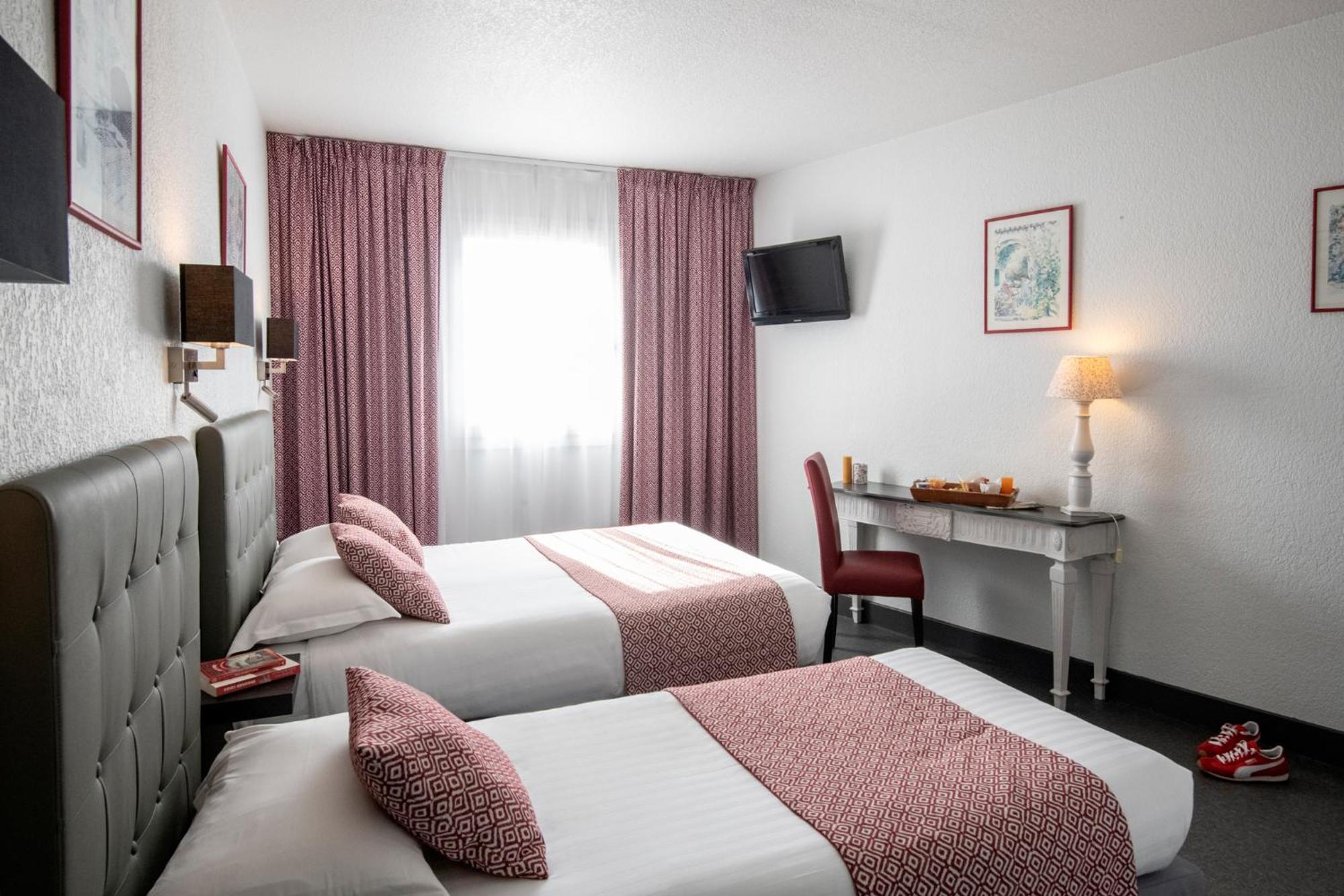 Hotel Du Forum 2*